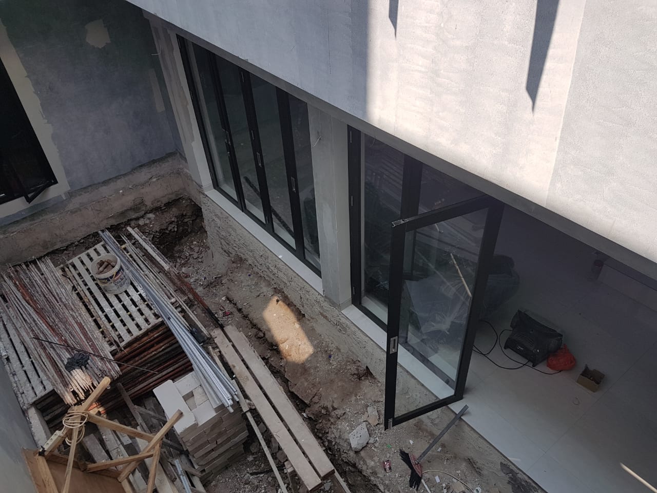 Kusen dan Jendela Aluminium Cengkareng
